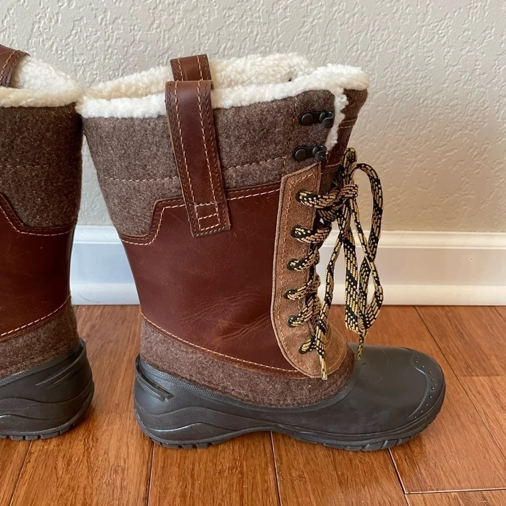 The North Face Brown & Gray Insulated Winter Rain Boots size 7